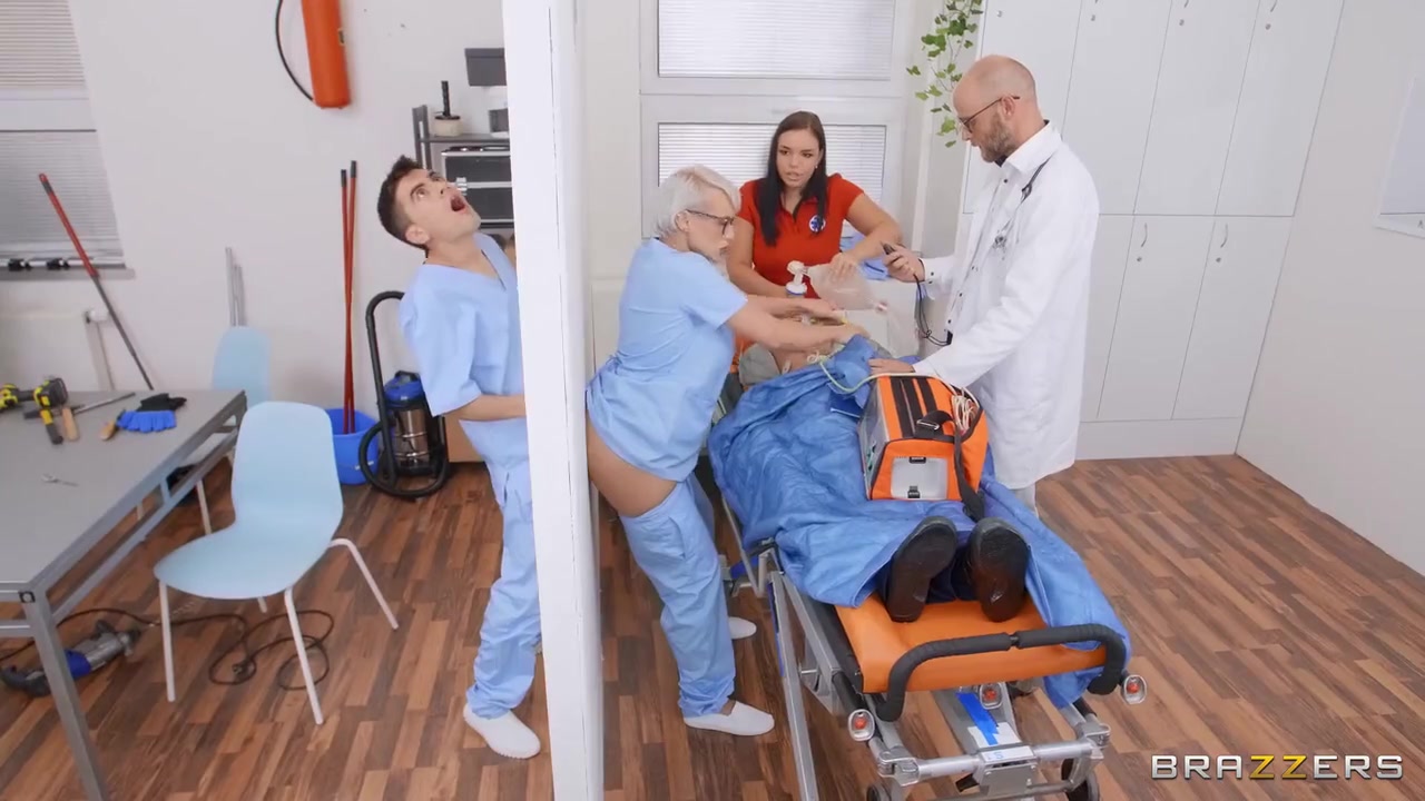 Brazzers nurse gets a glory hole ass fuck. Angel Wicky and Jordi ENP